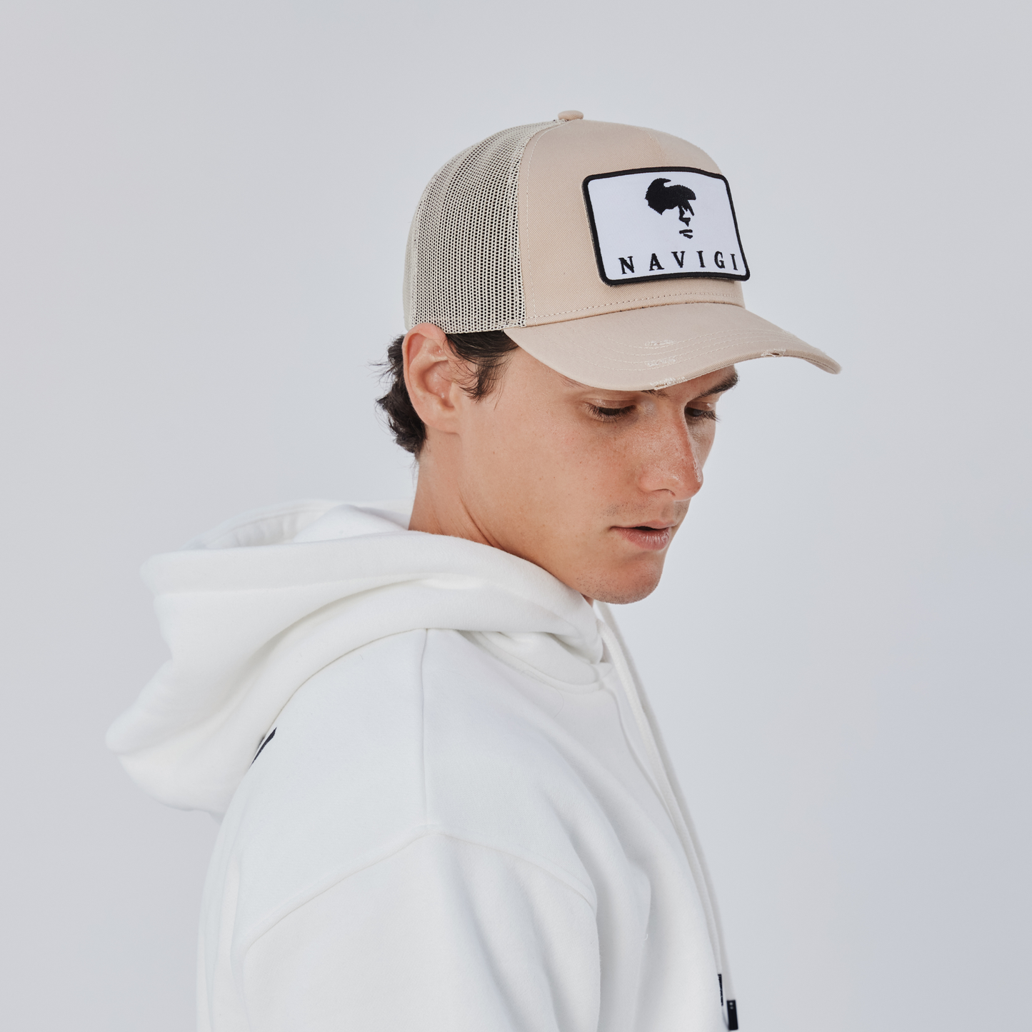 Trucker Cap Beige mit wandelbarem Patch